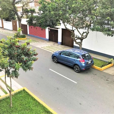 Hostal Carlos Tenaud ليما المظهر الخارجي الصورة