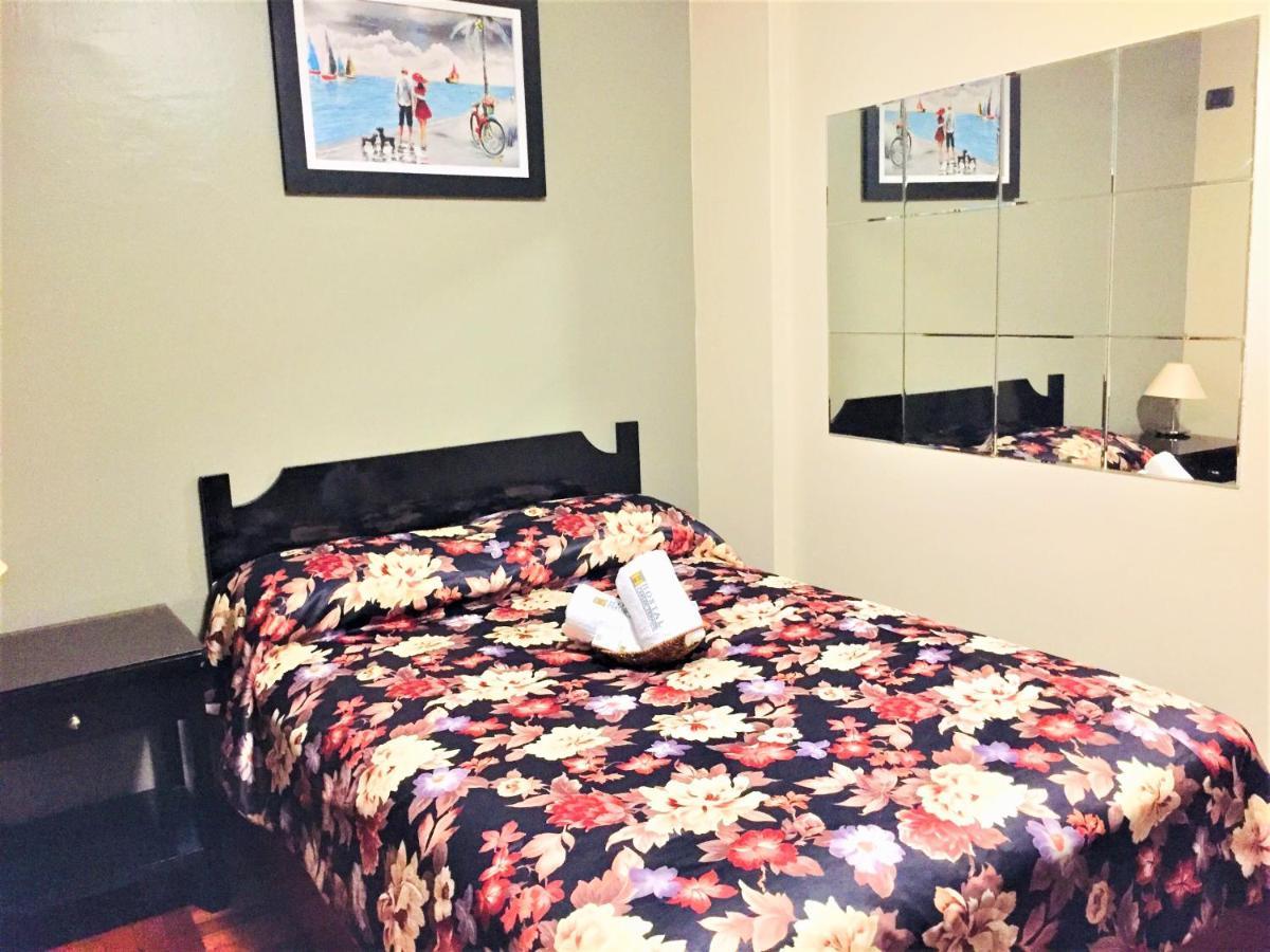 Hostal Carlos Tenaud ليما المظهر الخارجي الصورة